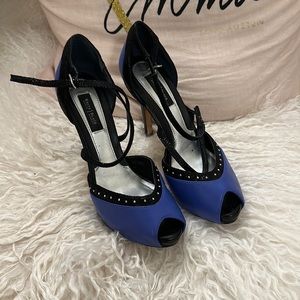 White House Black Market blue heels